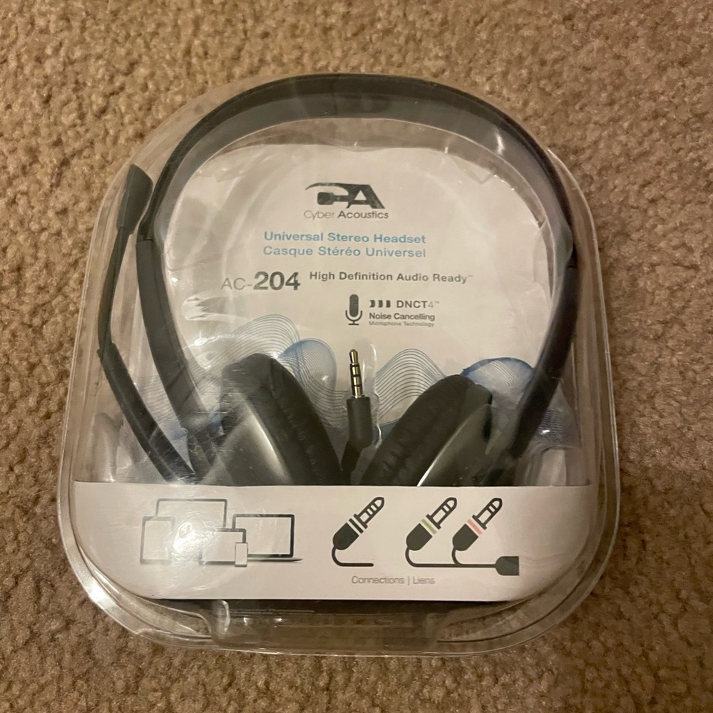 Brand new Cyber Acoustics Universal Stereo Headset